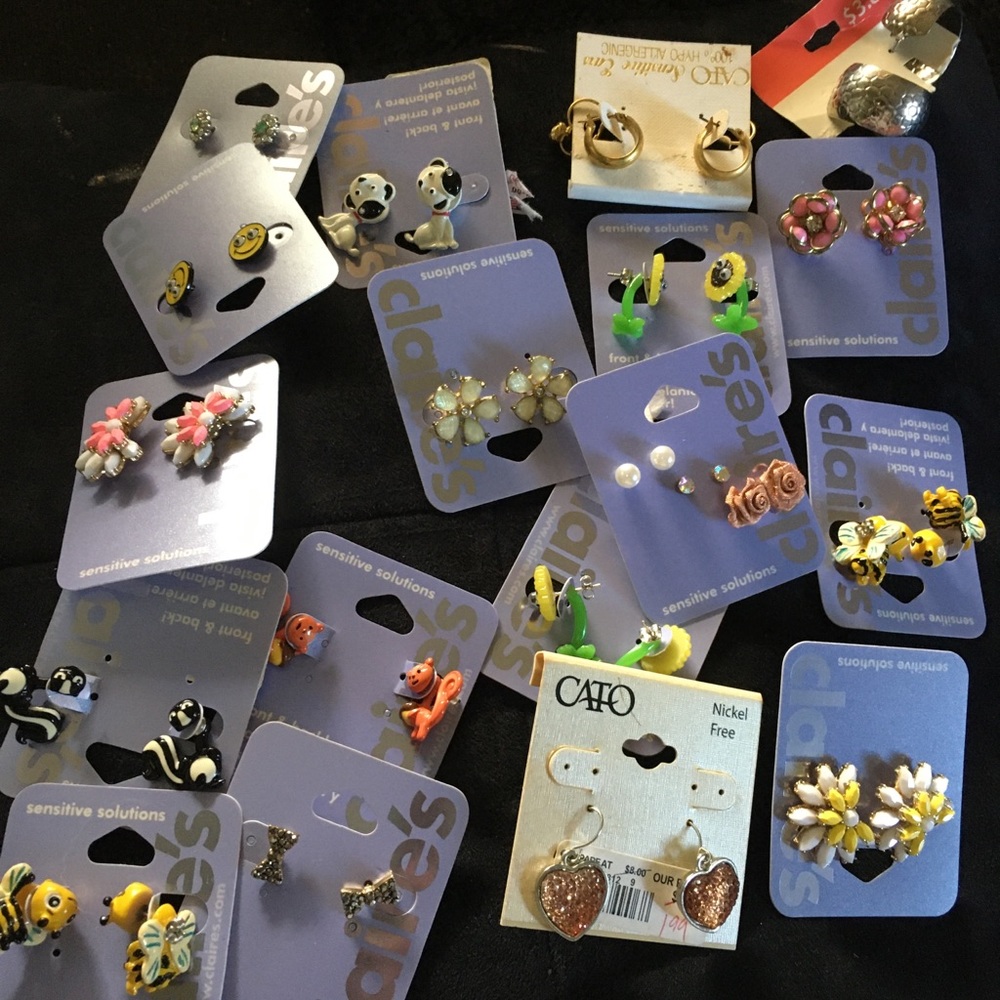 Earrings - Picture 3 of 3